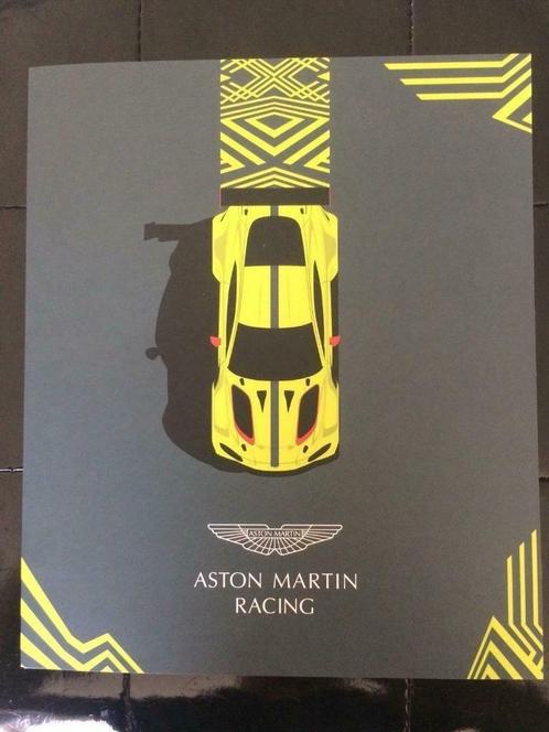 Lot ASTON MARTIN RACING DB11 Officiel 24H du Mans 2018 Varia, Livres, Autos | Brochures & Magazines, Neuf, Enlèvement ou Envoi