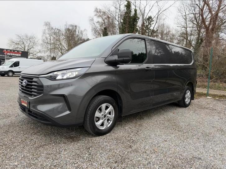 Ford Transit Custom // L2 // Automaat // Adaptieve Cruise C, Auto's, Bestelwagens en Lichte vracht, Bedrijf, Te koop, ABS, Achteruitrijcamera