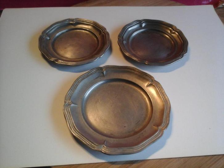 TINNEN SCHOTELTJES (3 stuks), Antiek en Kunst, Antiek | Tin, Ophalen of Verzenden