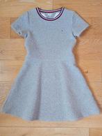 Robe Tommy Hilfiger taille 152/158 (étiquette 164) NOUVEAU, Enfants & Bébés, Vêtements enfant | Taille 158, Neuf, Robe ou Jupe