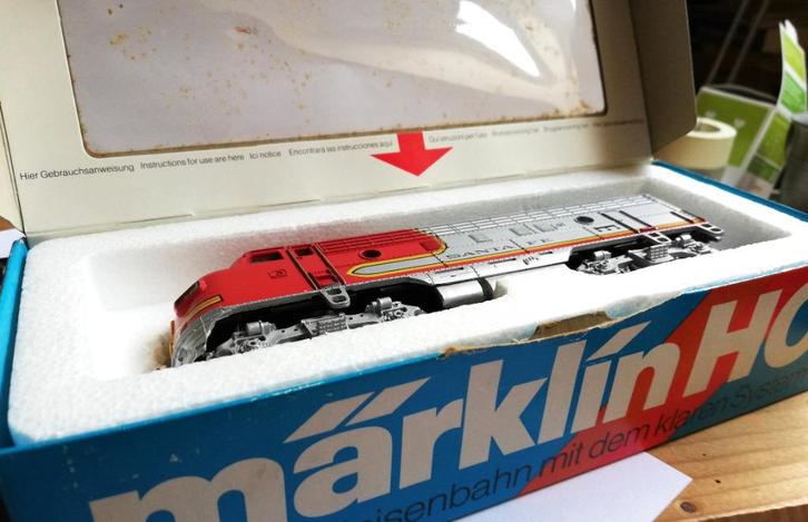 Amerikaanse dieselmotor ref Marklin 3060, Hobby en Vrije tijd, Modeltreinen | H0, Zo goed als nieuw, Locomotief, Wisselstroom