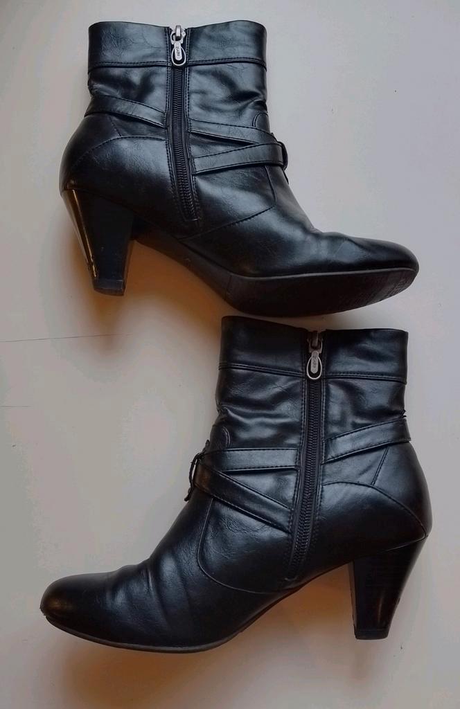 Esprit zwarte laarzen, T.38, Kleding | Dames, Schoenen, Gedragen, Lage of Enkellaarzen, Zwart, Ophalen of Verzenden