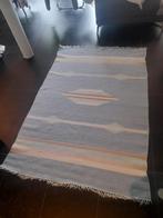 Tapis de salon bleu ciel à motifs berbères 136x205cm, Ophalen, Gebruikt, 100 tot 150 cm, 150 tot 200 cm