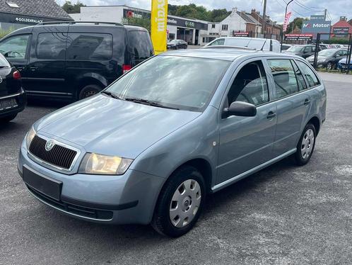 Skoda Fabia 1.2 ESSENCE 55CV *FAIBLE KILOMETRAGE*, Auto's, Skoda, Bedrijf, Te koop, Fabia, ABS, Boordcomputer, Centrale vergrendeling