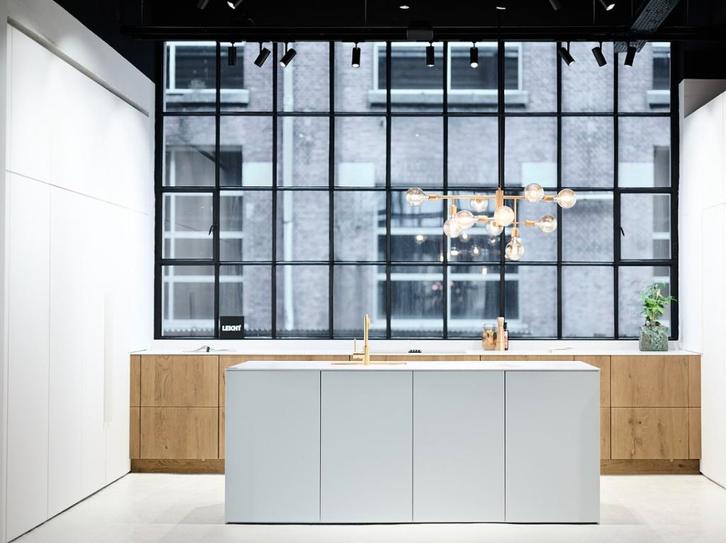 Leicht + Miele KEUKENTENTOONSTELLING in Schelle (Antwerpen), Huis en Inrichting, Keuken | Complete keukens, Nieuw, Dubbelwandige keuken