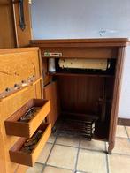 Kast - naaitafel, Antiek en Kunst, Ophalen