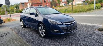 Opel Astra 1.6CDTI (Euro 6) – 210.000 km – 5000euro beschikbaar voor biedingen