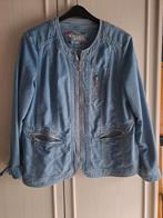 Jolie veste en jeans taille 46, Enlèvement, Comme neuf