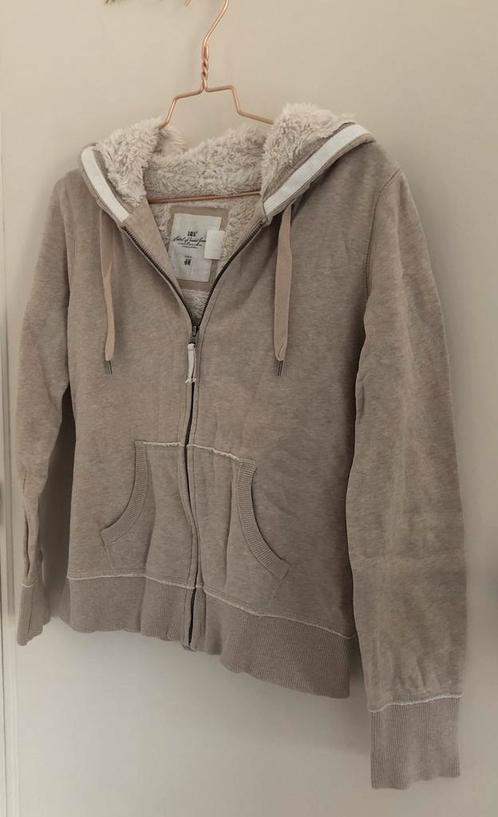 hoodie sweater vest H&M medium M, Kleding | Dames, Truien en Vesten, Gedragen, Maat 38/40 (M), Beige, Ophalen of Verzenden
