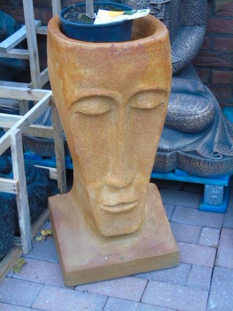Head face potplanten in gele steen, uitverkocht!, Tuin en Terras, Bloempotten, Zo goed als nieuw, Steen, Tuin, 70 cm of meer, 40 cm of meer