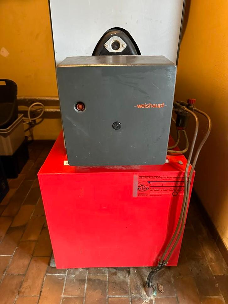 Mazoutketel riello trigi 5N 33kw, Doe-het-zelf en Bouw, Verwarming en Radiatoren, Gebruikt, Ophalen