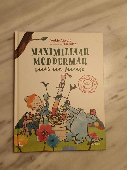 Joukje Akveld - Maximiliaan Modderman geeft een feestje, Livres, Livres d'images & Albums d'images, Comme neuf, Enlèvement