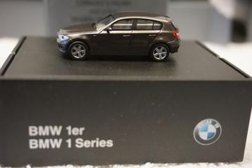 BMW 1 Serie (E87) havana-met.80 41 0 308 610 herpa 1:87 beschikbaar voor biedingen