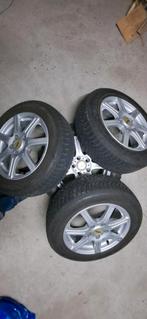 Kit hiver Goodyear Ultra.Grip 9, Autos : Pièces & Accessoires, Pneus & Jantes, Pneus et Jantes, Pneus hiver, 16 pouces, Véhicule de tourisme