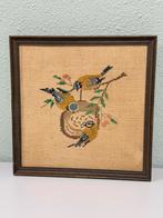 Vintage handgemaakt kruissteek borduurwerk vogels in lijst, Ophalen of Verzenden