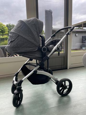 Kinderwagen en buggy beschikbaar voor biedingen