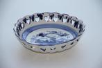 Delft deco handgeschilderd snoep schoteltje, Antiek en Kunst, Verzenden