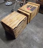2 houten kisten met deksel, Ophalen