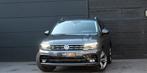 Volkswagen Tiguan R-Line TSI 4x4 DSG, Auto's, Automaat, 4 cilinders, Leder, 5 zetels