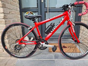 KINDERKOERSFIETS KLITE24IRACENCH115-140cm volledig vernieuwd beschikbaar voor biedingen