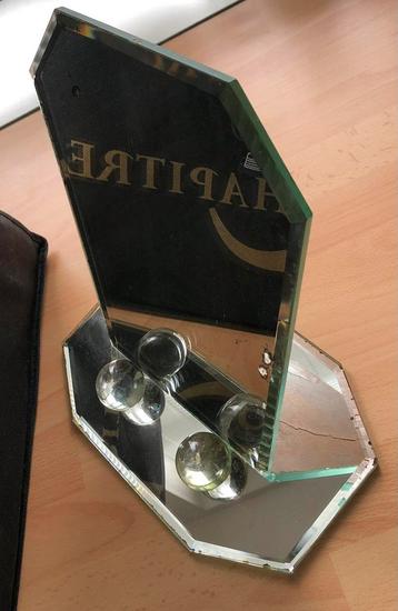 Joli petit miroir de courtoisie à poser ancien beschikbaar voor biedingen