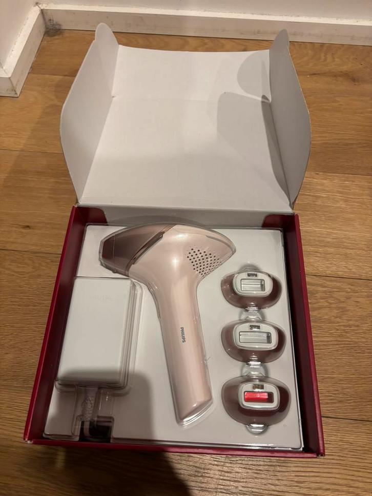 Philips Lumea 9000 epilateur lumiere pulsee, Electroménager, Équipement de Soins personnels, Comme neuf, Enlèvement ou Envoi