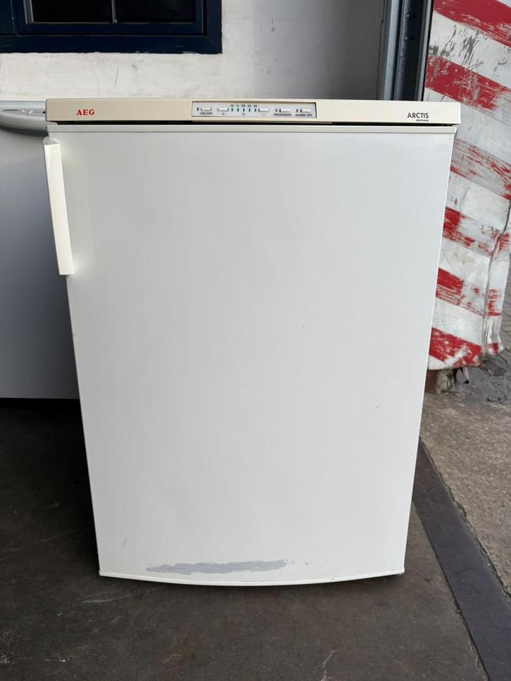 Diepvries AEG A met GARANTIE, Elektronische apparatuur, Vriezers en Diepvrieskisten, Zo goed als nieuw, Ophalen of Verzenden