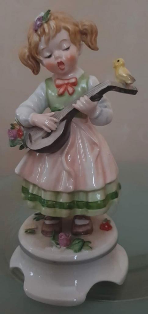 Geërfd. Unieke, Zeldzame Goebel Lieve porseleinen figuur., Antiek en Kunst, Curiosa en Brocante, Verzenden