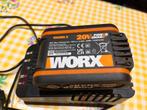 Worx 2Ah gereedschap batterij met oplader, Doe-het-zelf en Bouw, Ophalen, Zo goed als nieuw