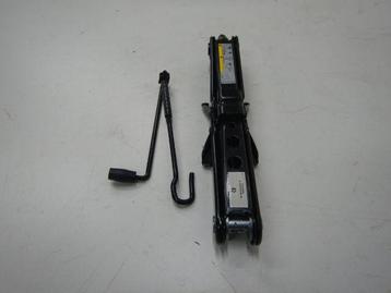 Audi S5 8W Krik 8W0011031D beschikbaar voor biedingen