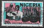 Nigeria 1973 - Yvert 291A - Vaccin produktie (ST), Postzegels en Munten, Postzegels | Afrika, Verzenden, Nigeria, Gestempeld