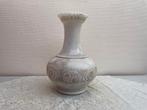Decoratieve vaas in Carrara marmer, Ophalen