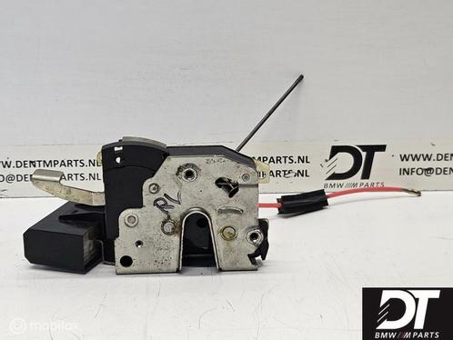 Deurslot mechaniek rechtsvoor BMW 5-serie E34 51218168924, Auto-onderdelen, Klein materiaal, BMW, Gebruikt, Ophalen of Verzenden