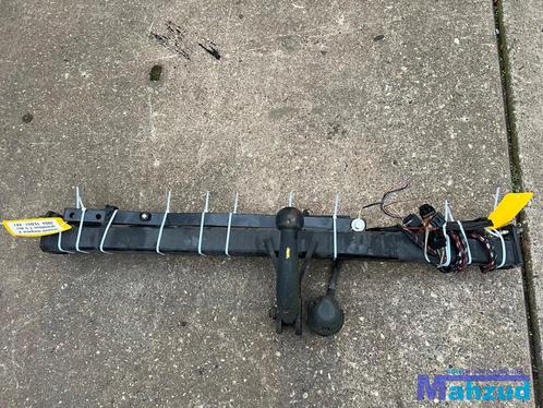 RENAULT MEGANE 2 Grandtour station trekhaak 2001-2009, Auto-onderdelen, Carrosserie, Renault, Gebruikt