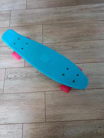 Skateboard très peu servi, Enlèvement ou Envoi, Utilisé, Skateboard