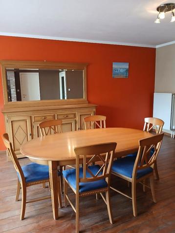 Salle à manger beschikbaar voor biedingen