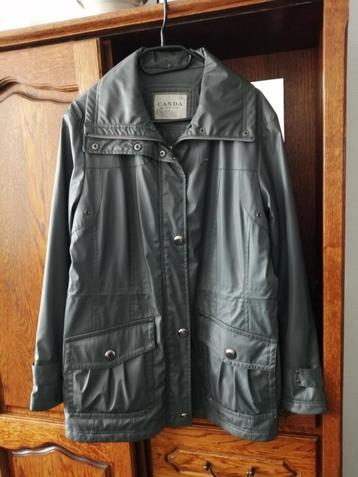 Veste imperméable taille 42