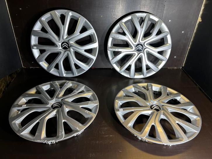 4 wieldoppen Citroën Berlingo C3 C4 16", Auto diversen, Wieldoppen, Gebruikt, Ophalen of Verzenden