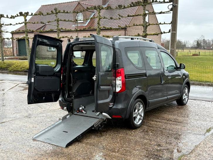 ♿️Dacia Dokker 1.2i Rolstoelwagen Mindervalide TPMR, Auto's, Dacia, Bedrijf, Te koop, Dokker, Aangepast voor mindervaliden, Airbags
