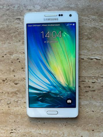 Samsung galaxy a5  disponible aux enchères