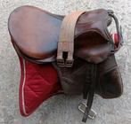Gebruikte zadels 2x, Animaux & Accessoires, Chevaux & Poneys | Selles, Enlèvement, Utilisé, Autres espèces
