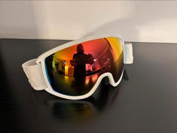 Nieuwe skibril Uvex beschikbaar voor biedingen