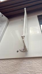 Mur en épicéa avec une pièce décorative en pierre blanche, Bricolage & Construction, Enlèvement, Utilisé