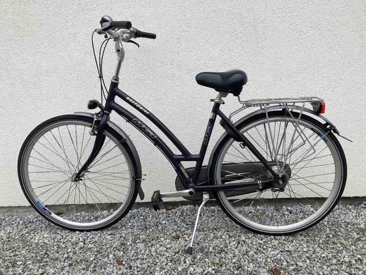 Dames fiets, Fietsen en Brommers, Fietsen | Dames | Damesfietsen, Gebruikt, Versnellingen, Ophalen