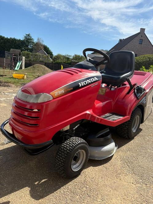 Zitmaaier Honda 2315 V-twin. Hydrostatic + mulching, Tuin en Terras, Zitmaaiers, Zo goed als nieuw, 90 tot 120 cm, Elektrische starter