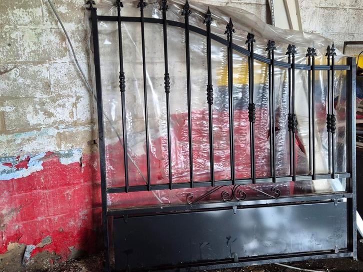 Différents types de portails voir description., Jardin & Terrasse, Clôtures de jardin, Neuf, Enlèvement