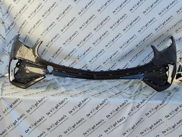 Voorbumper van een Mercedes GLC-Klasse beschikbaar voor biedingen