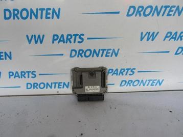 Boordcomputer van een Volkswagen Touran beschikbaar voor biedingen
