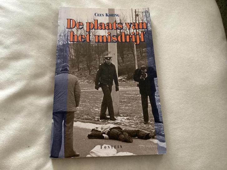 De Plaats Van Het Misdrijf, Boeken, Politiek en Maatschappij, Ophalen of Verzenden