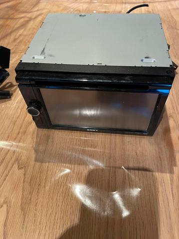 Auto radio. Kenwood en sonny  beschikbaar voor biedingen